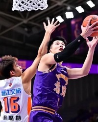 华体会体育官方入口-领先20多分被逼平，曾凌铉三分球9投9中没人防，这事不怪张庆鹏