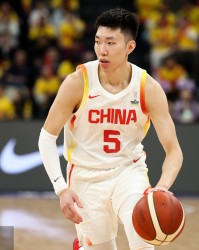 华体会体育-今天充满攻击性！廖三宁半场5中4高效砍10分4板2助 正负值+16
